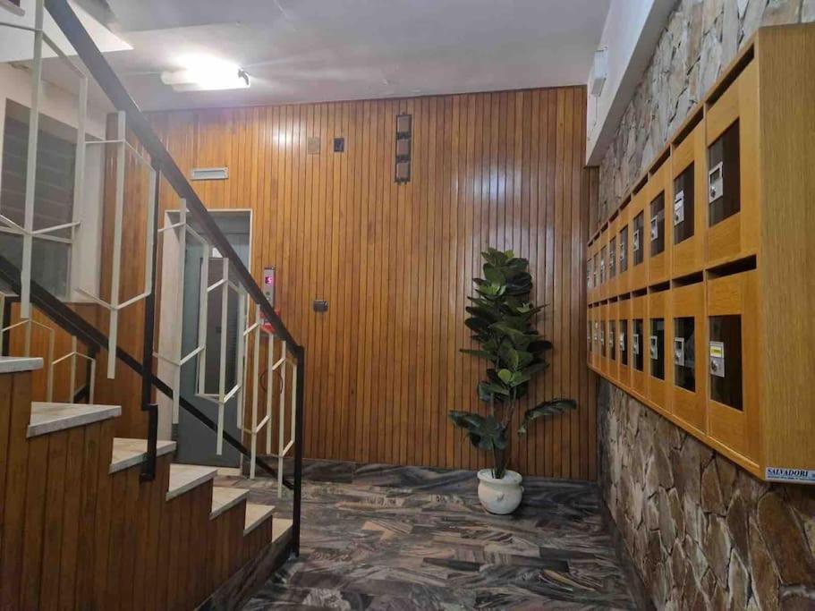 Апартаменты La Casa Di Angelica Кальяри Экстерьер фото